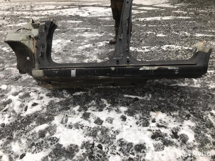 Порог кузовной левый Opel Zafira B