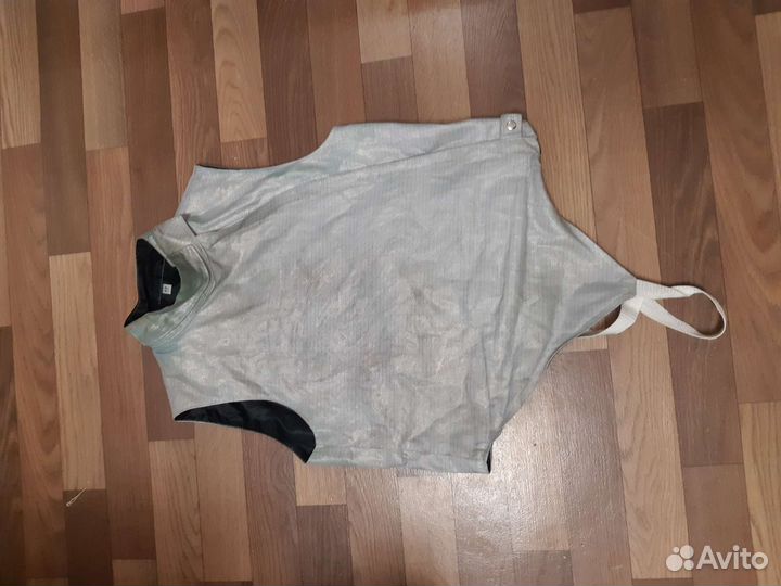 Электрокуртка для фехтования