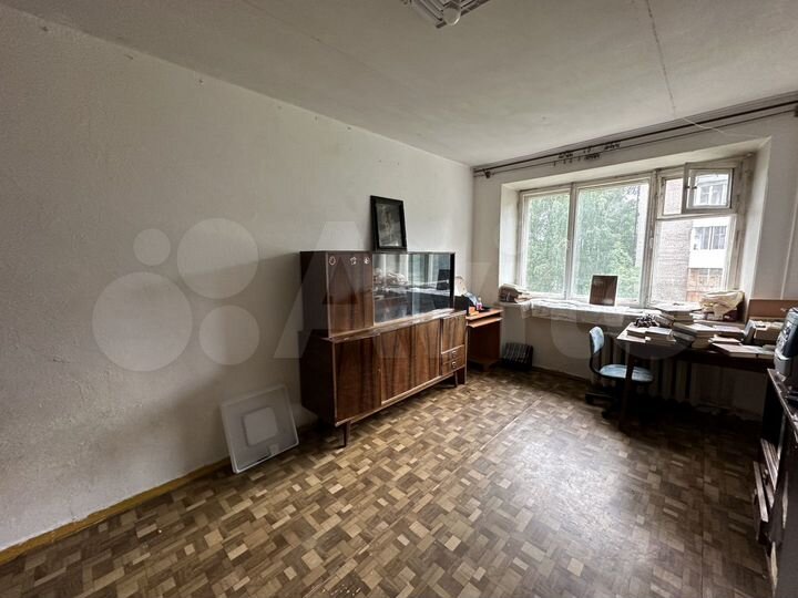 3-к. квартира, 60 м², 2/5 эт.