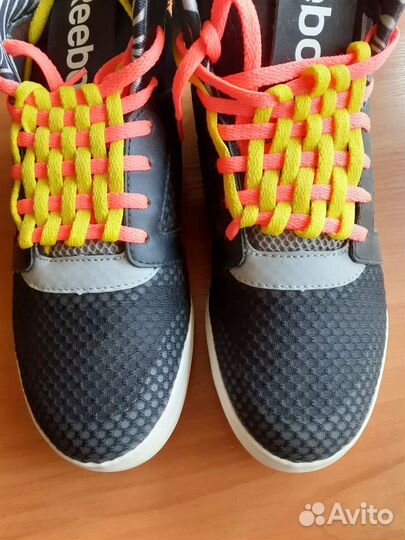 Кроссовки р.39