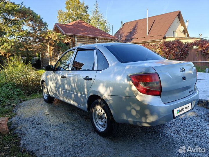 LADA Granta 1.6 AT, 2013, 136 000 км