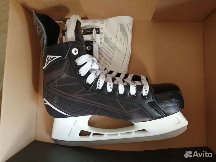 Хоккейные коньки bauer