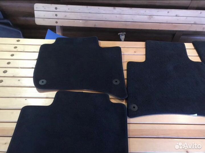 Автомобильные коврики (оригинал) для Volkswagen To