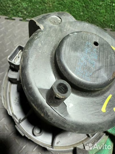 Моторчик печки Ford Transit 2.2 2008