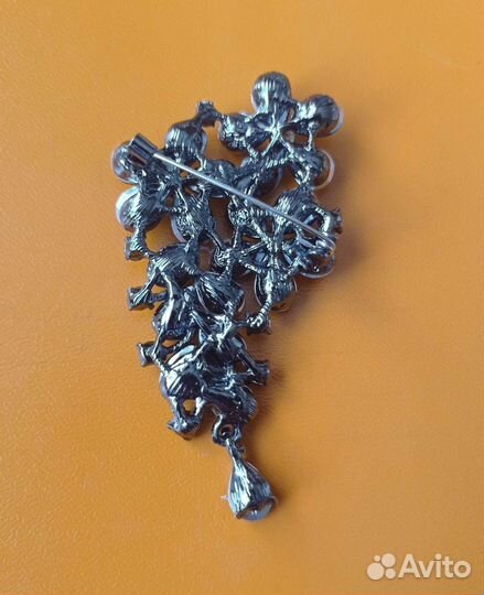 Брошь Цветы. Новая