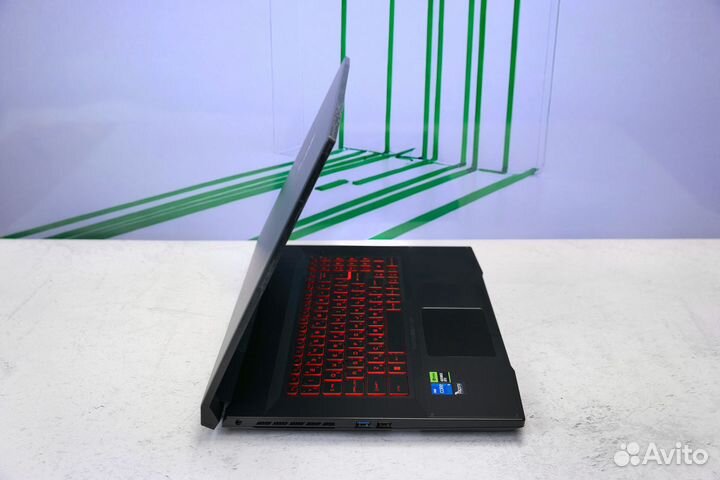 Игровой MSI Katana / Core i5 / RTX 3050 / 17.3