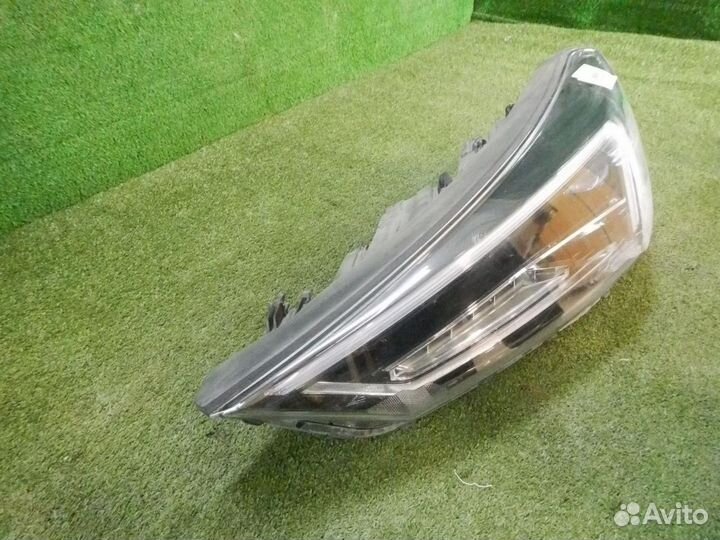 Фара левая Hyundai Tucson
