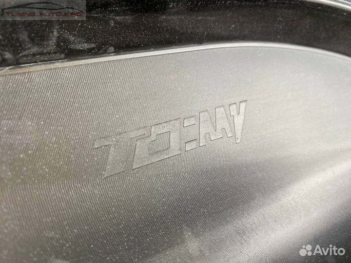 Молдинги дверей Toyota Land Cruiser 300