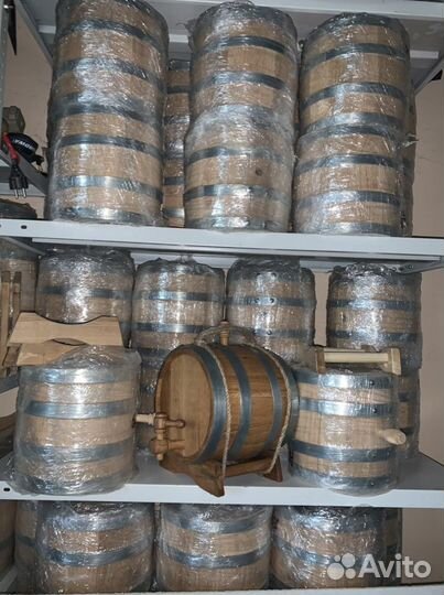 Дубовые бочки в наличии разных объёмов