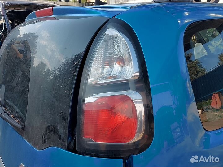 Фонарь задний левый, правый для Citroen C3 Picasso