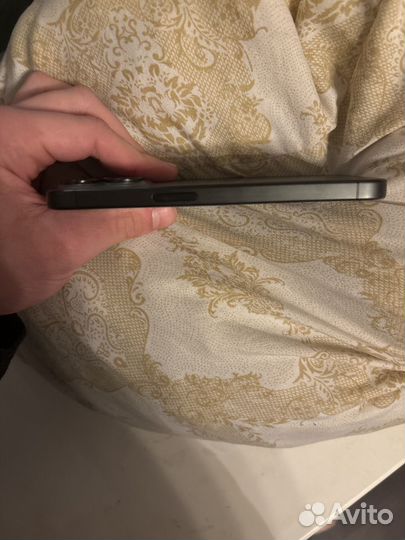 iPhone 15 Pro, 128 ГБ