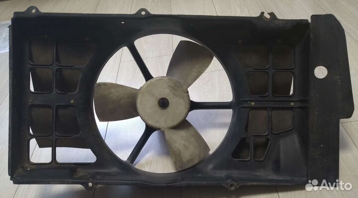 Вентилятор радиатора Audi 100 C3