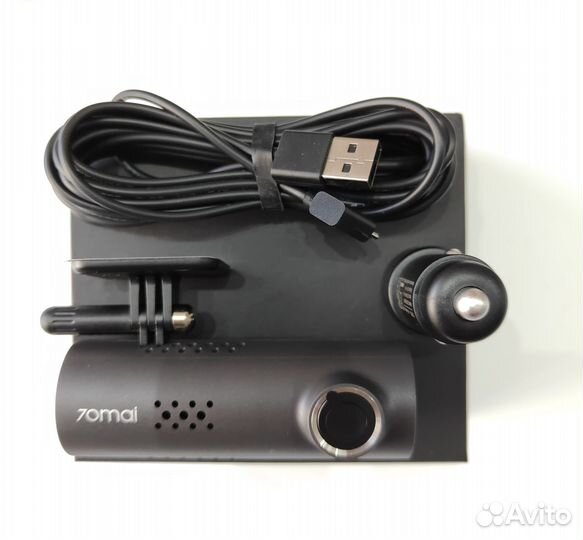 Врезная камера заднего вида Teyes AHD 170