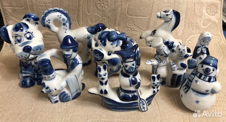 Фигурки Гжель