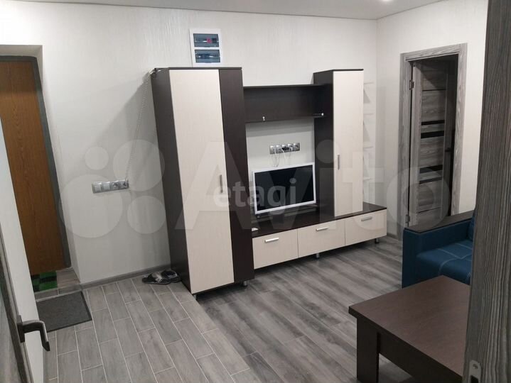 2-к. квартира, 42 м², 6/6 эт.