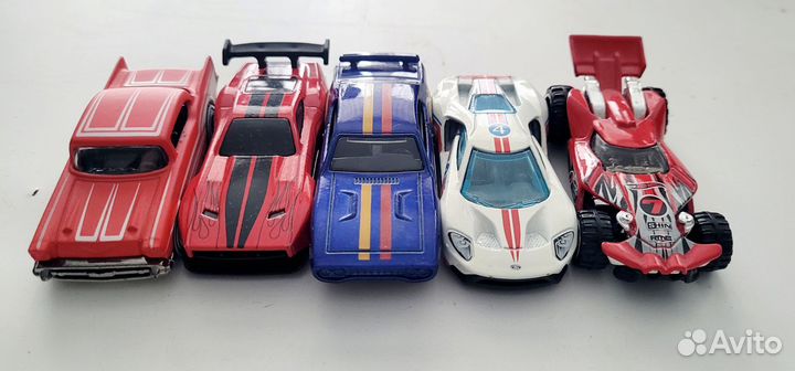 Hot wheels машинки