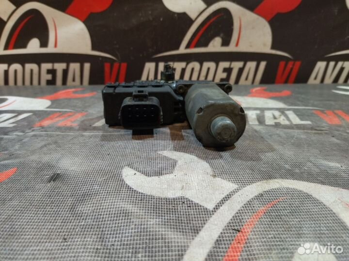 Моторчик стеклоподъемника Ford Mondeo 3