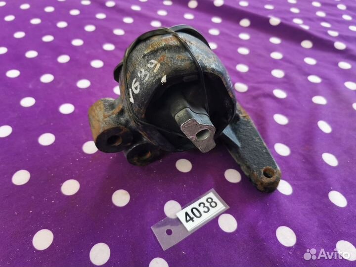 Подушка крепления двигателя