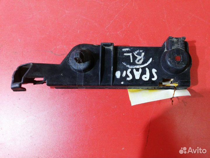 Кронштейн бампера задний левый Toyota Corolla