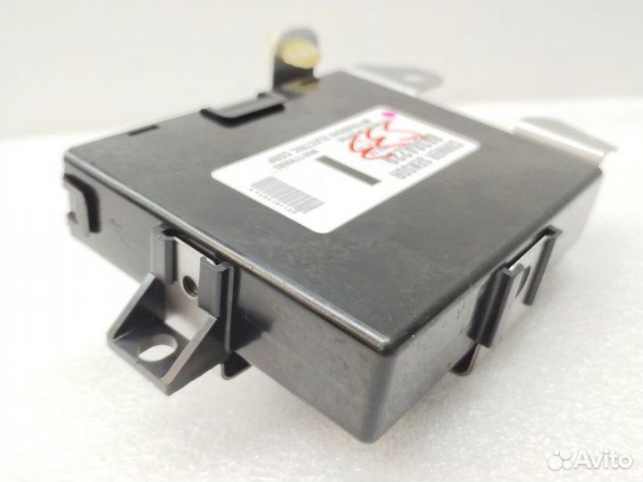 Блок управления парктроником Mitsubishi Outlander