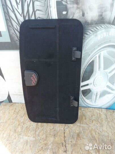 Крышка ящика для инструментов Ssang Yong Kyron