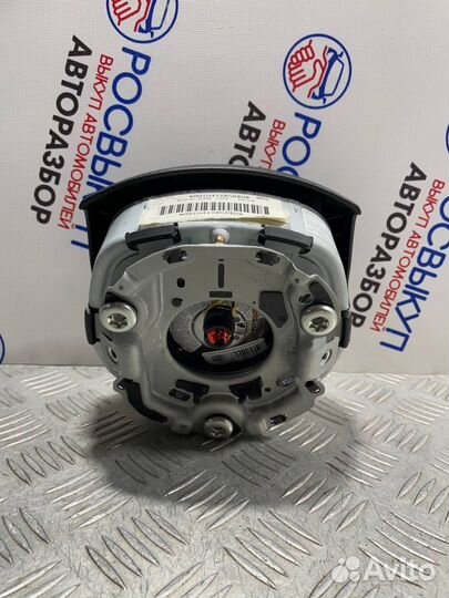 Подушка безопасности в рулевое колесо Audi A4