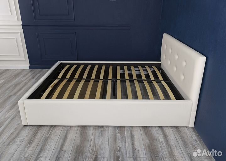 Кровать с подъемным механизмом 140х200