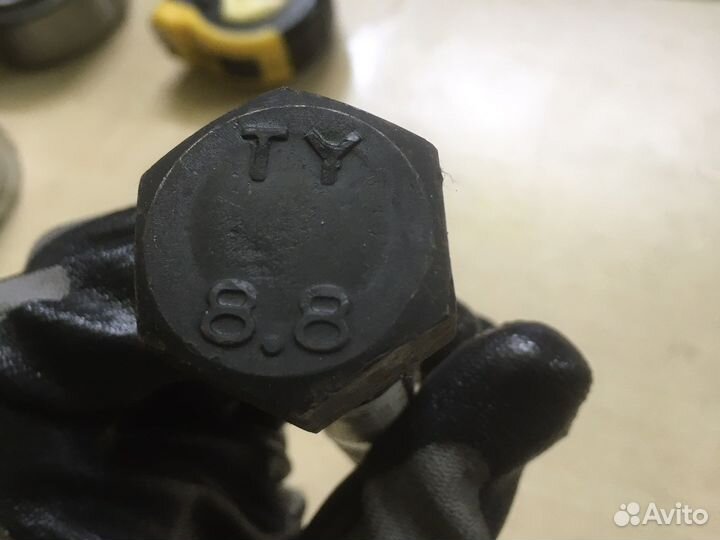 Болт М20*2,5*200 амортизатора, Templin, 18.050.024