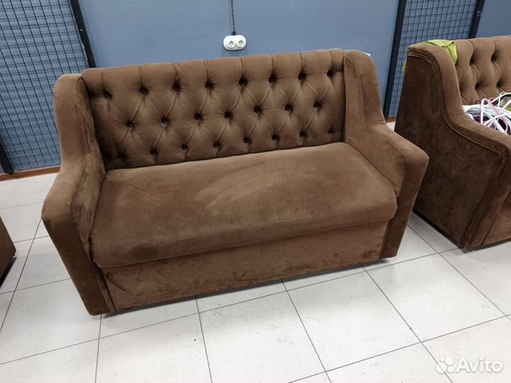 Диваны, угловой кожаный разборной