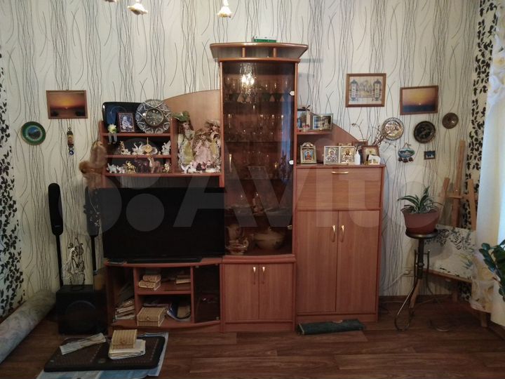 3-к. квартира, 82 м², 1/3 эт.