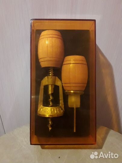 Штопор, дозатор и крышка 