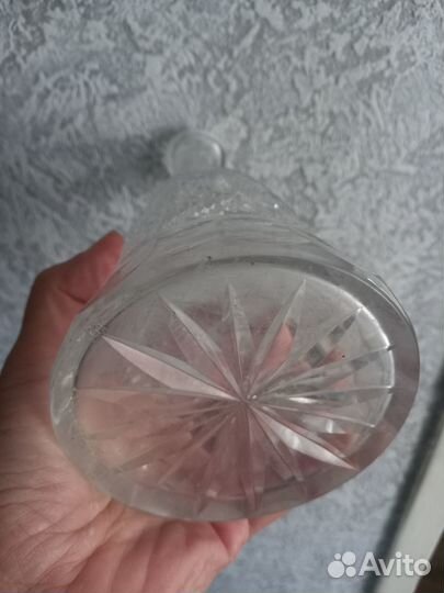 Продается графин без крышки хрусталь. Высота 24 см