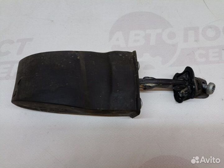 Ограничитель двери передний Volkswagen Jetta A6