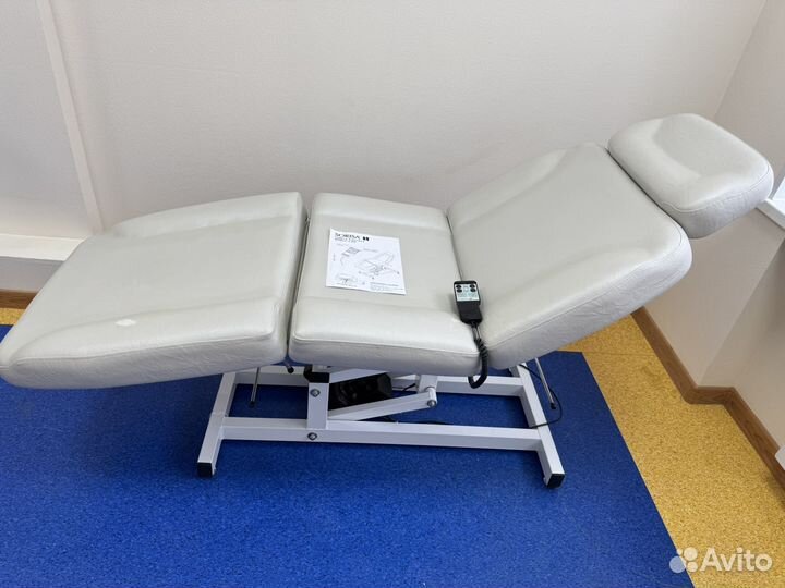 Camilla A-94C косметологическое кресло