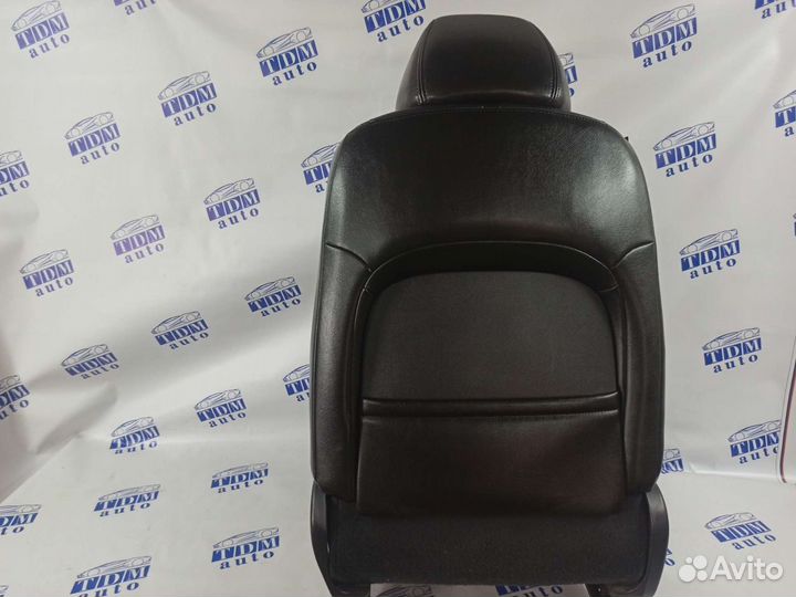 Комплект кожаных сидений и Nissan Altima L32