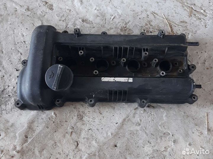 Клапанная крышка Hyundai Solaris 1.6i