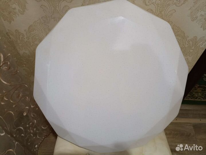 Светильник светодиодный