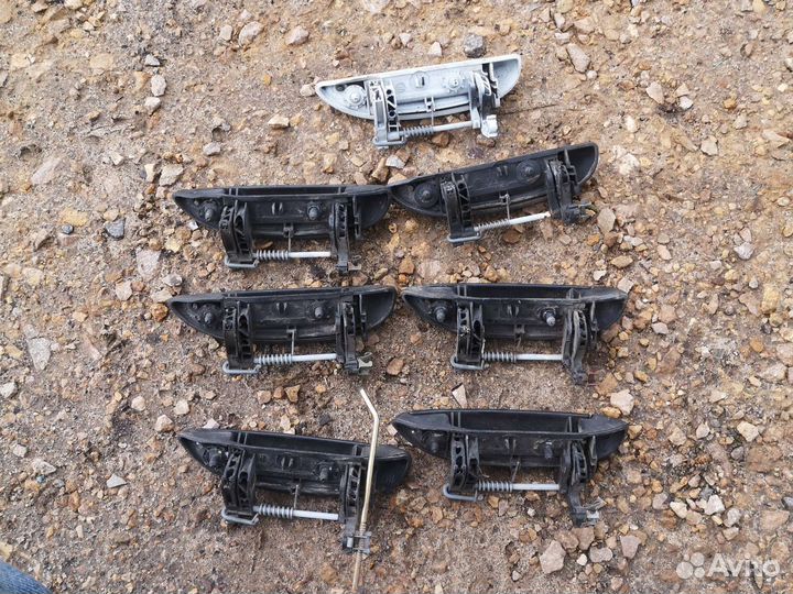 Ручка передняя левая Logan