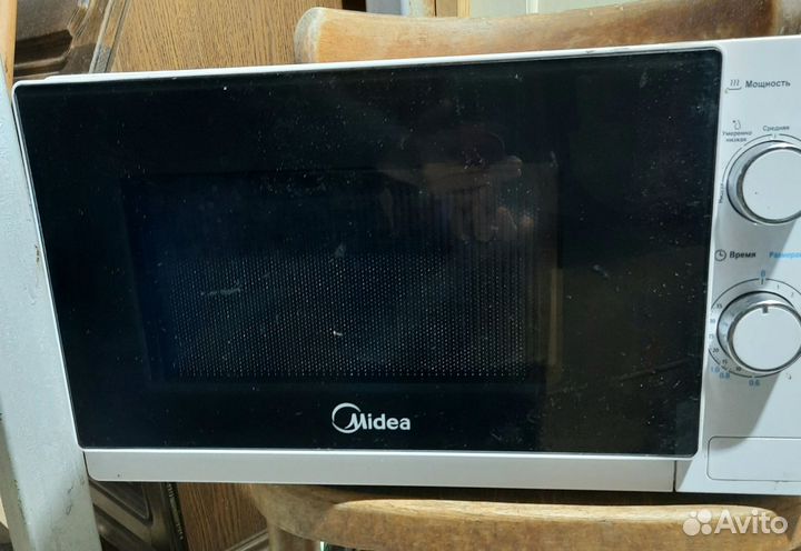 Микроволновая печь Midea