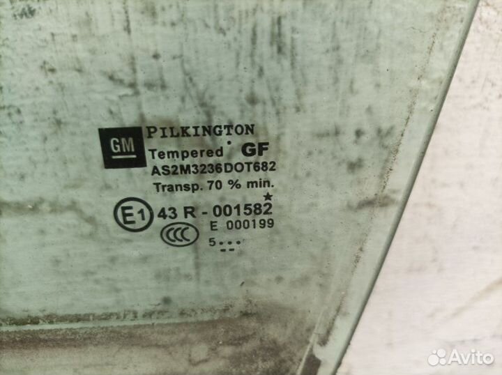 Стекло заднее левое Opel Astra H хетчбэк 5дв