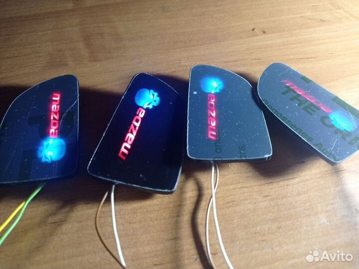 Подсветка дверных ручек салона