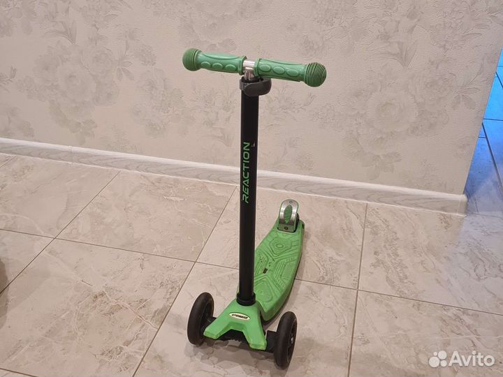 Самокат детский трехколесный бу