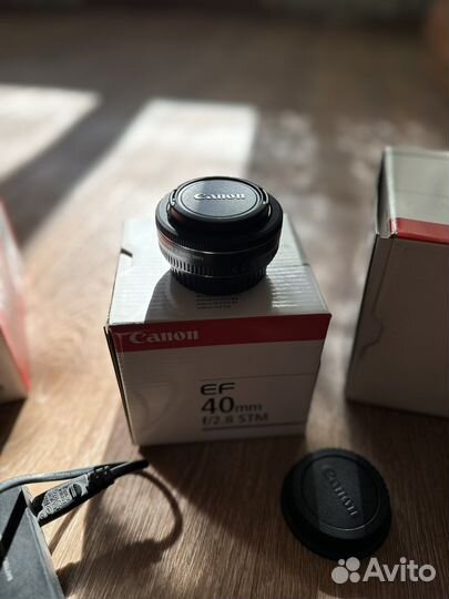 Объектив canon ef 40mm f 2.8