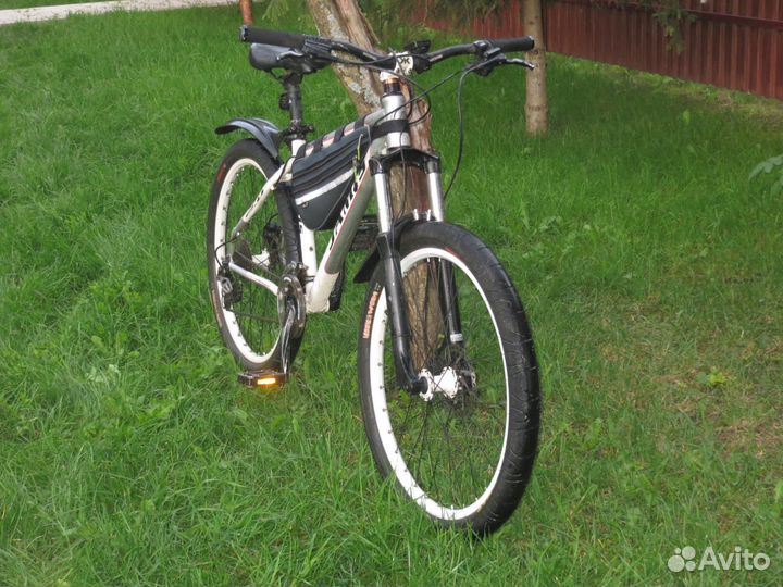 Велосипед Jamis Durango 2.0
