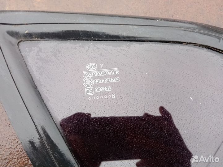 Боковое стекло на ваз 2114
