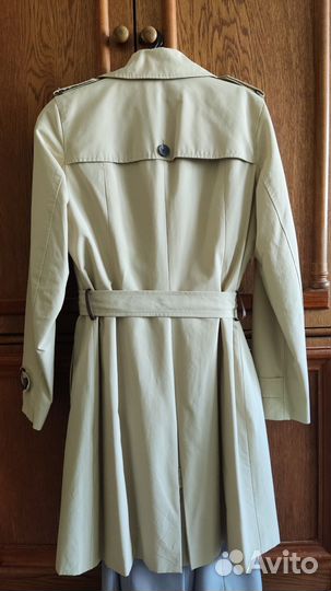 Плащ женский