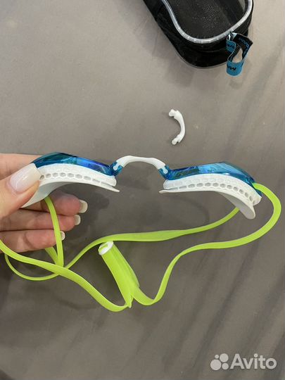 Плавательные очки