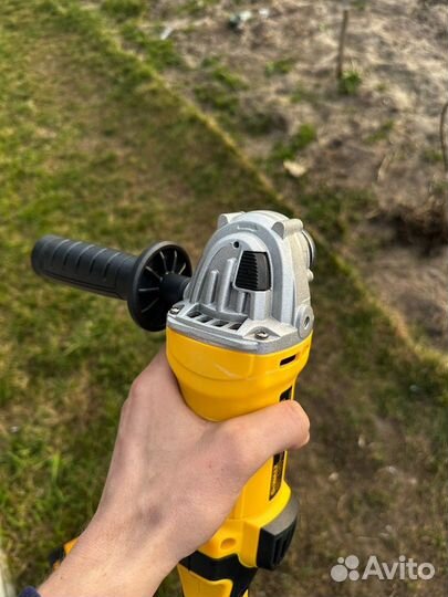 Болгарка Dewalt 125mm