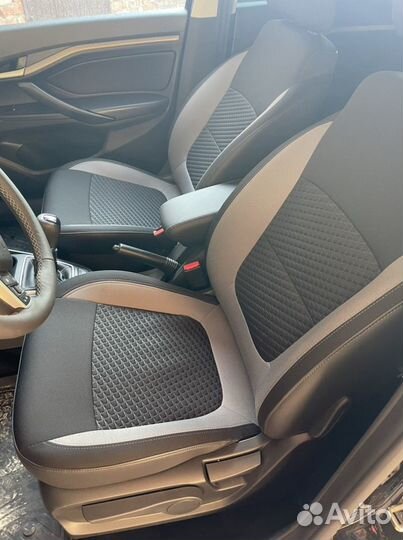 Сидения на Лада Веста