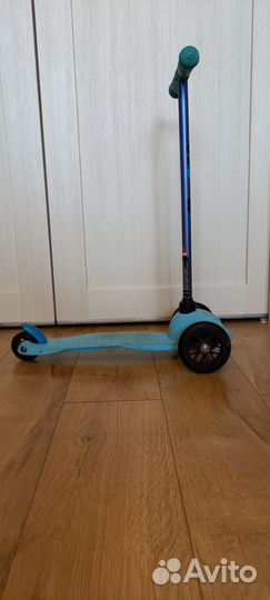 Самокат трехколесный mini micro